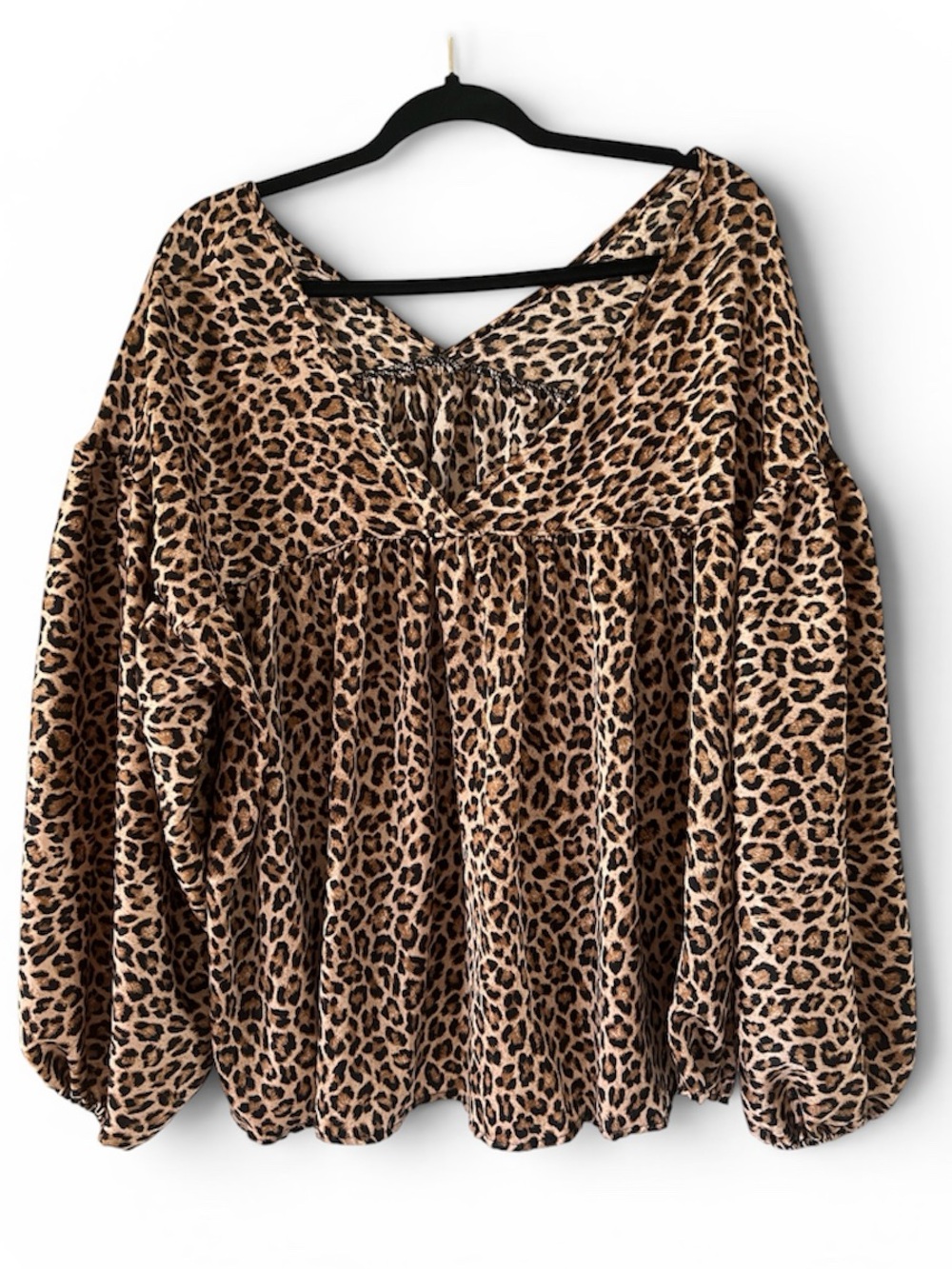 Leopard Print V-Neck Women's Blouse - Tan/Brown